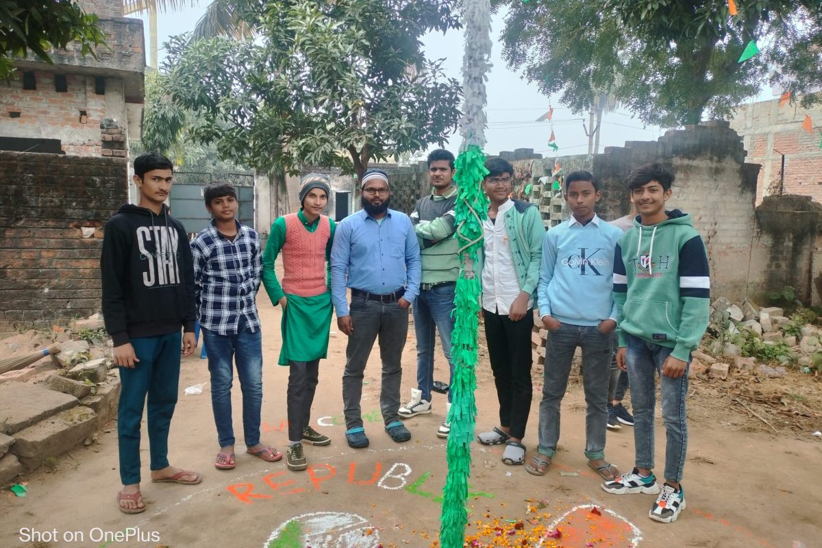 Mr. Hussain sir celebrates Republic Day on 26th January with his students. 2024